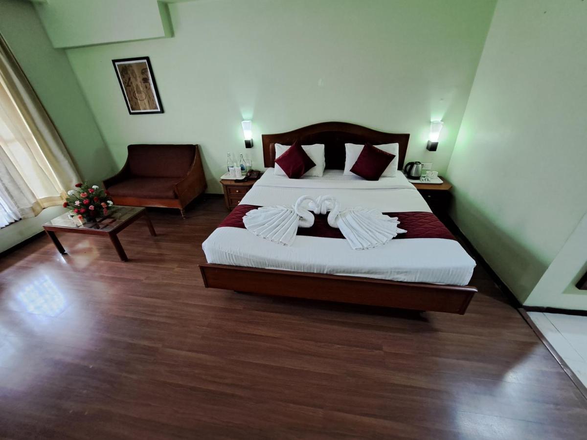 Hotel Preethi Classic Towers Утакаманд Экстерьер фото